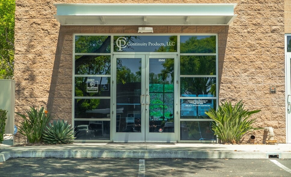 More Photos Of 2550-2556 Gateway Rd, Carlsbad Office For Lease
