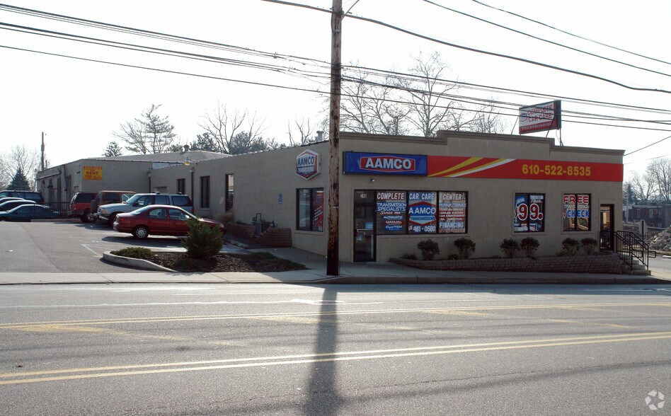 More Photos Of 746 Chester Pike, Prospect Park Storefront Retail Office For Lease