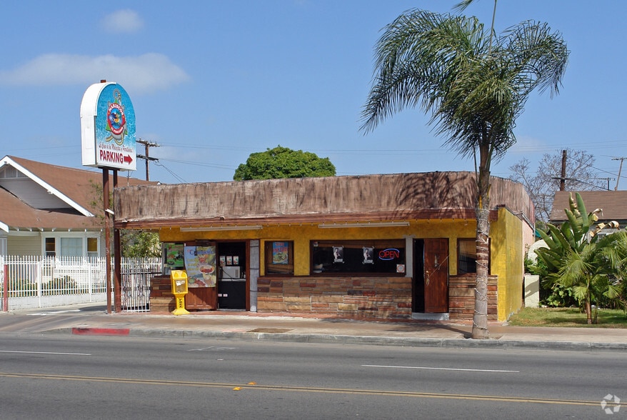 More Photos Of 1307 S Main St, Santa Ana Restaurant For Sale