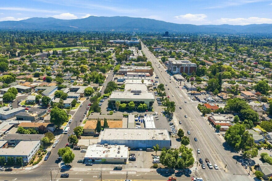 More Photos Of 902 S Bascom Ave, San Jose Industrial For Lease