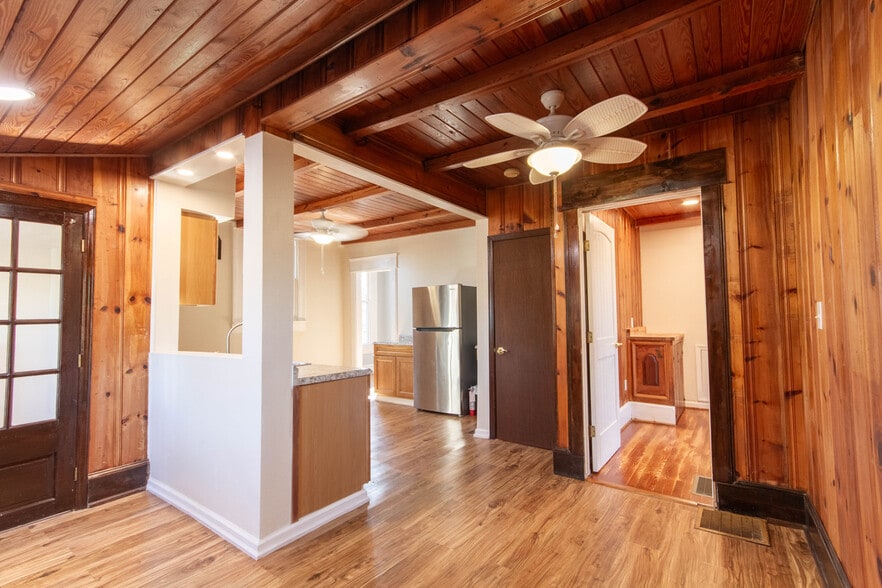 More Photos Of 1530 Ebenezer Rd, Rock Hill Office For Sale