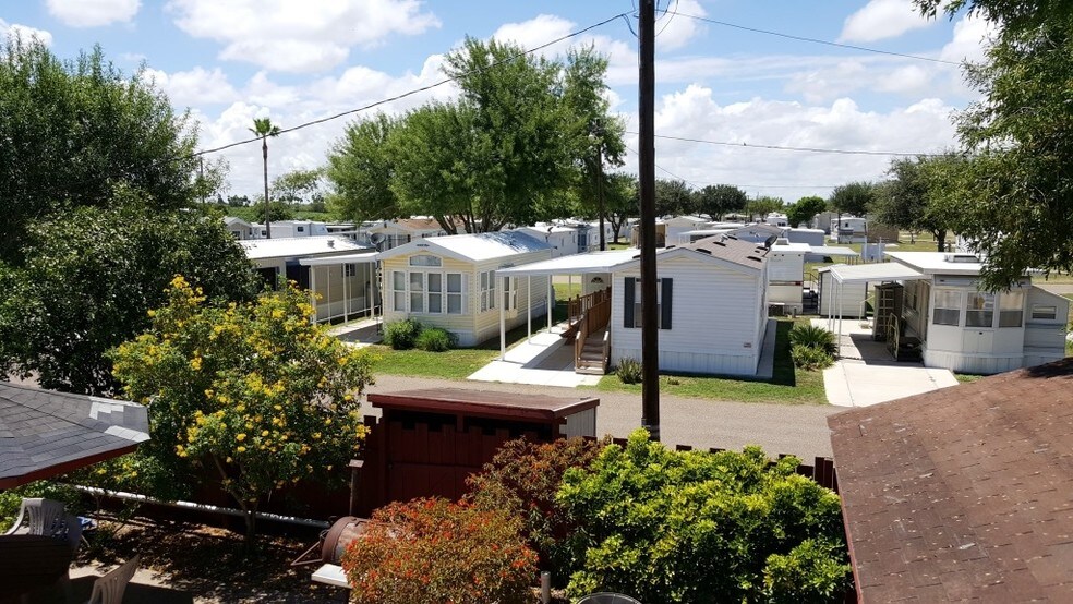 More Photos Of 1402 S International Blvd, Weslaco Manufactured Housing Mobile Home Park For Sale