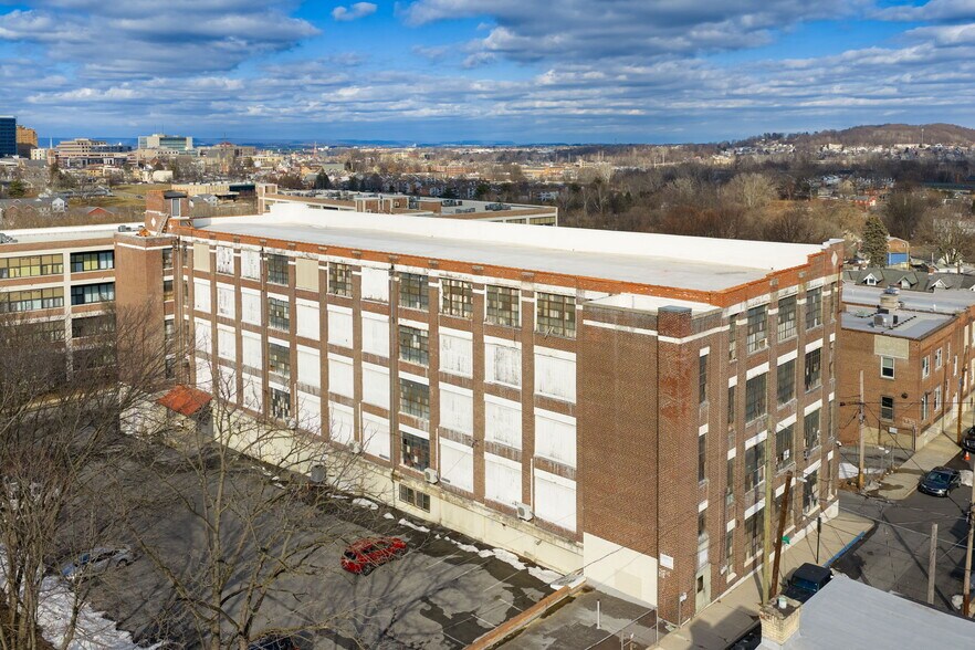 More Photos Of 747-763 Pittston St, Allentown Warehouse For Sale