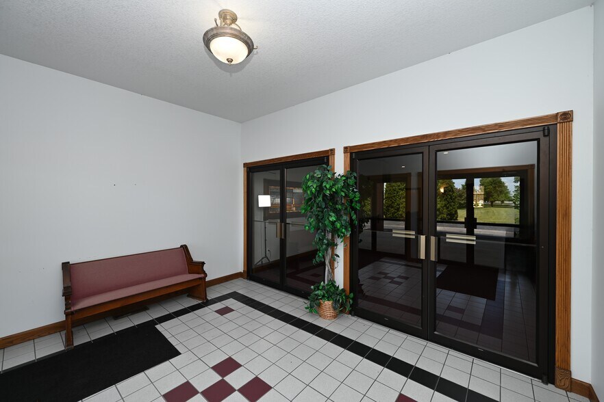 More Photos Of 77 E 50 N, Winamac Religious Facility For Sale