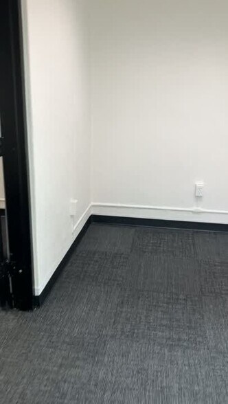 Primary Photo Of 121 E Magnolia St, Friendswood Unknown For Lease