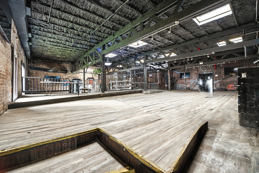 More Photos Of 1398 Front St, Slidell Restaurant For Sale