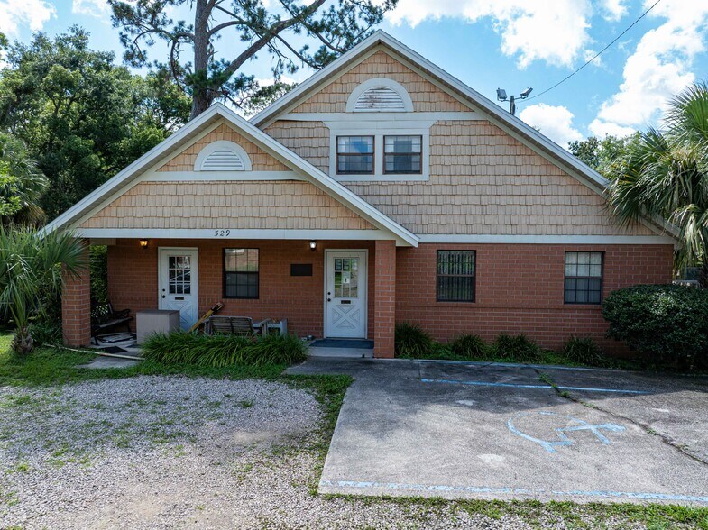 More Photos Of 529 Ohio Ave S, Live Oak Office Residential For Sale