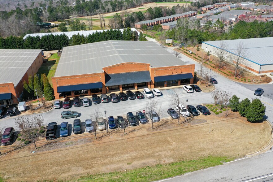 More Photos Of 1667 Shug Jordan Pky, Auburn Flex For Lease