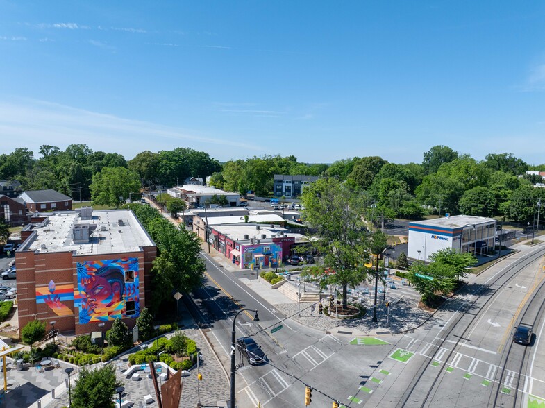 More Photos Of 1800-1818 Rozzelles Ferry Rd, Charlotte Freestanding For Lease