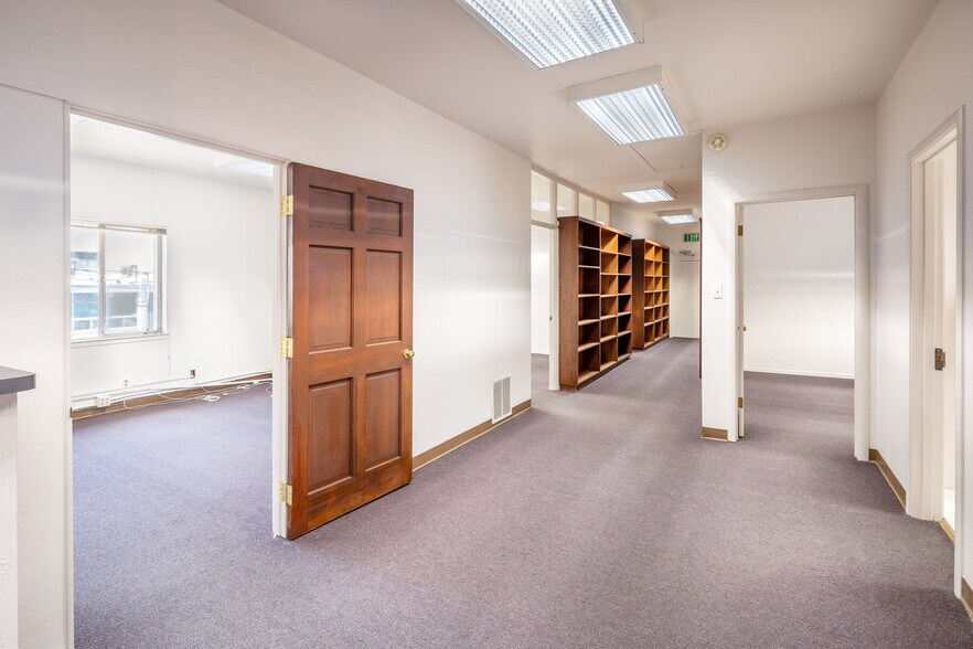 More Photos Of 270 Grand Ave, Oakland Office Residential For Lease