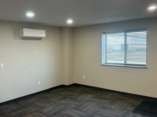More Photos Of 1095 Ruud Trl, Hartford Industrial For Lease