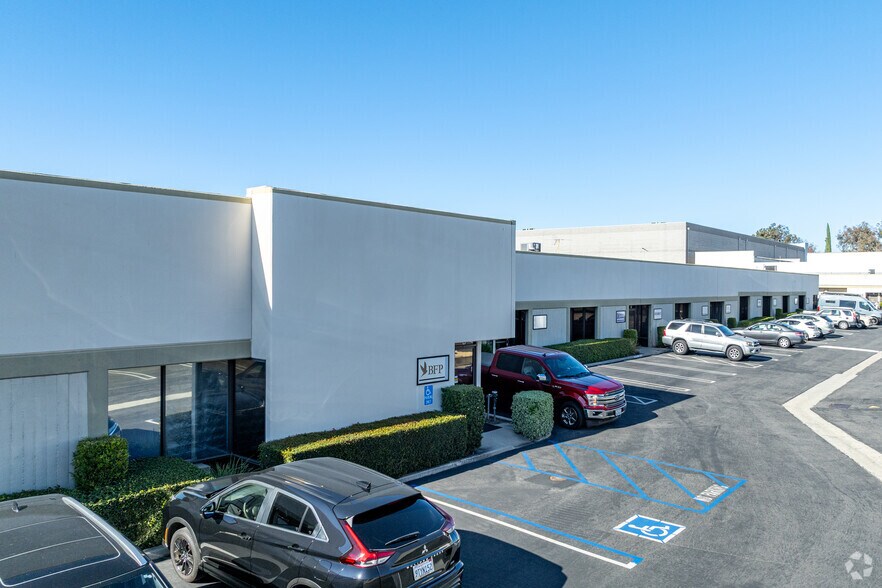 More Photos Of 2761 Saturn St, Brea Light Manufacturing For Lease