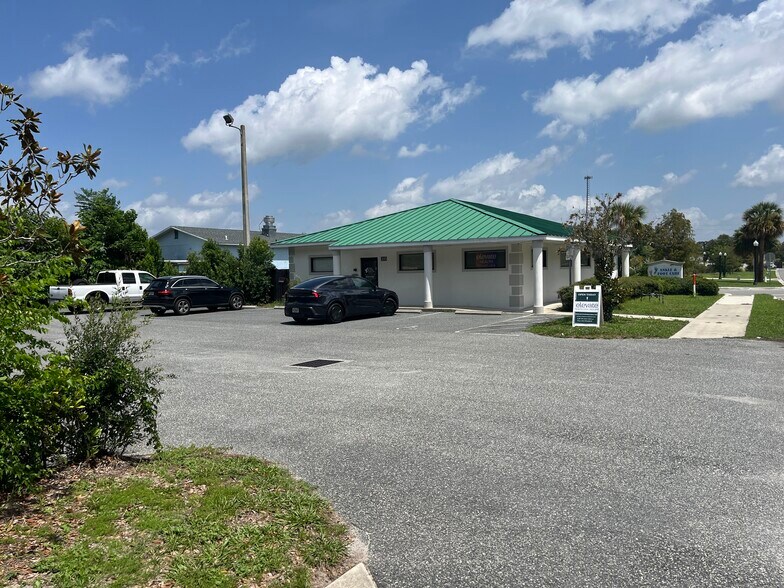 More Photos Of 305 S Childs St, Leesburg Medical For Sale
