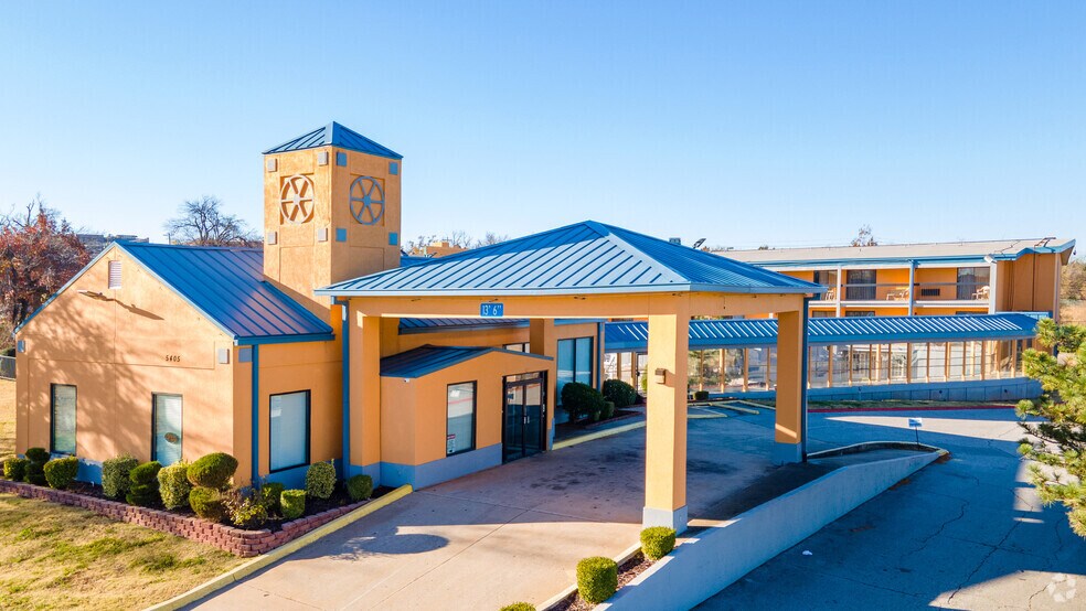 Primary Photo Of 5405 N Lincoln Blvd, Oklahoma City Hotel For Sale