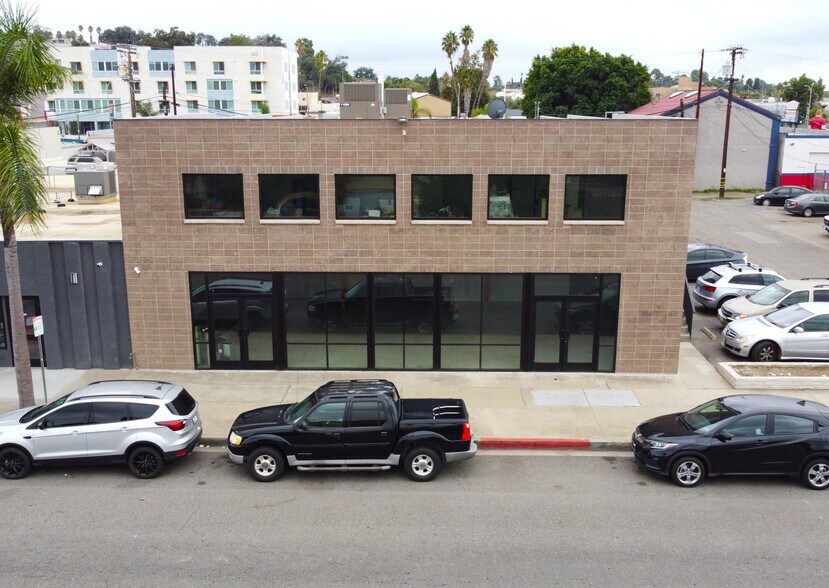 More Photos Of 335 E Pennsylvania Ave, Escondido Flex For Lease
