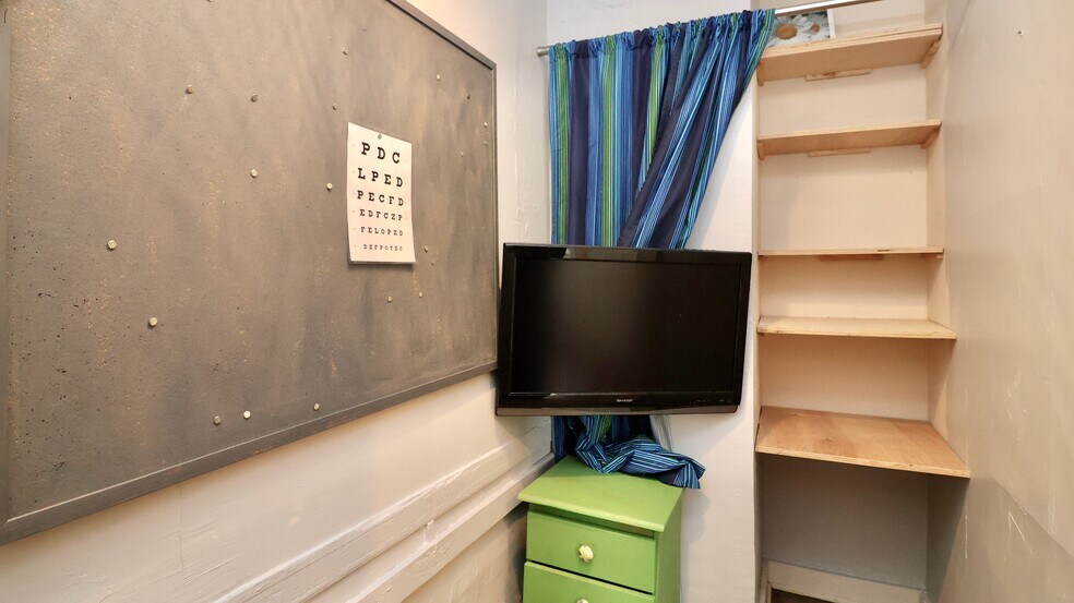 More Photos Of 140 W Front St, Perrysburg Office For Sale