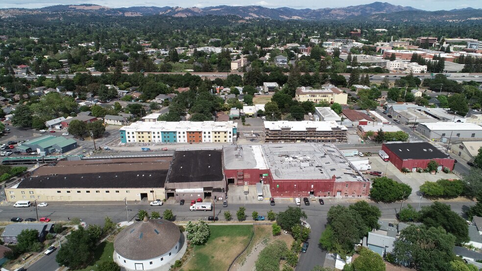 Primary Photo Of 8 W 9th St, Santa Rosa Warehouse For Sale