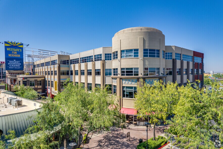 More Photos Of W Glendale Ave @ SEC Glendale Ave & Loop 101, Glendale Unknown For Lease