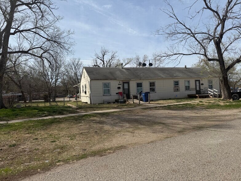 More Photos Of , Wichita Multifamily For Sale