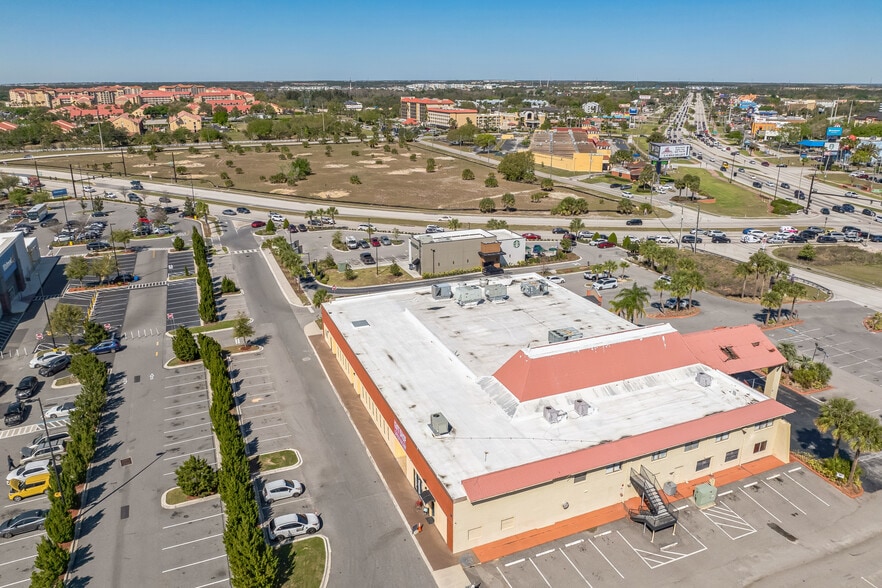 More Photos Of 7516 W Irlo Bronson Memorial Hwy, Kissimmee General Retail For Lease