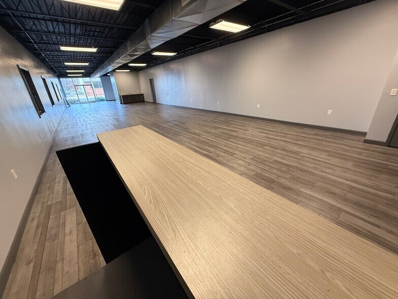 More Photos Of 230 W Baltimore St, Jackson Office For Lease