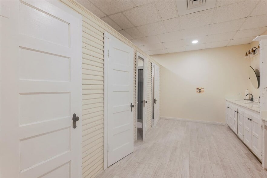 More Photos Of 2530 Old Millsap Hwy, Mineral Wells Religious Facility For Sale