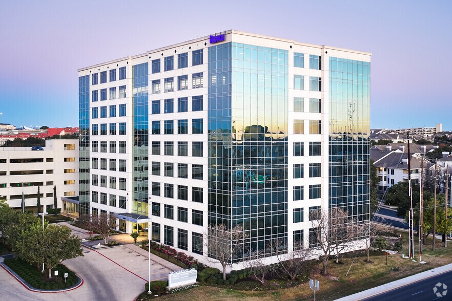 More Photos Of 9606 N Mopac Expy, Austin Unknown For Lease