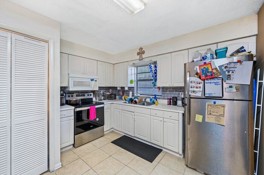 More Photos Of 1306 W Waters Ave, Tampa Apartments For Sale