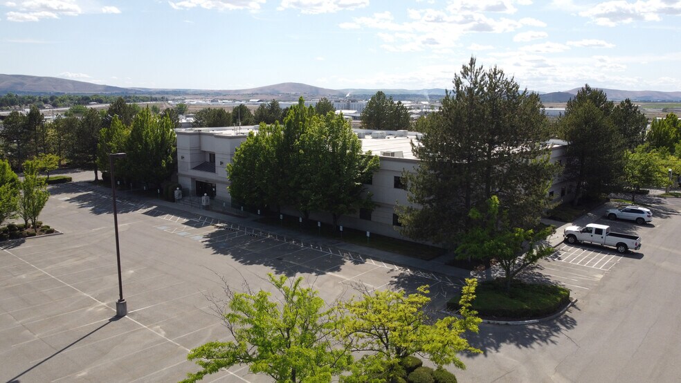 More Photos Of 2261 Stevens Dr, Richland Loft Creative Space For Lease