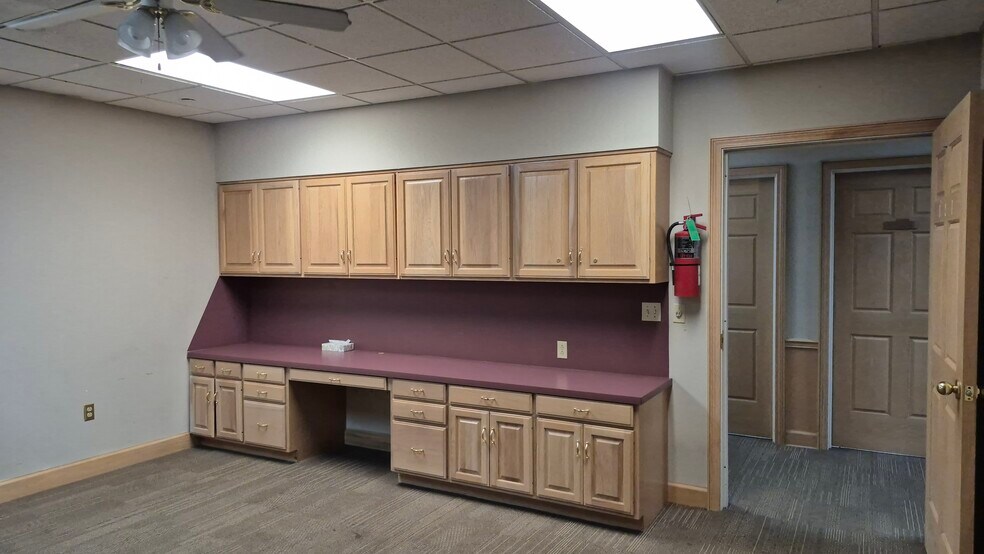 More Photos Of 1 Mercy Ln, Hot Springs Medical For Sale