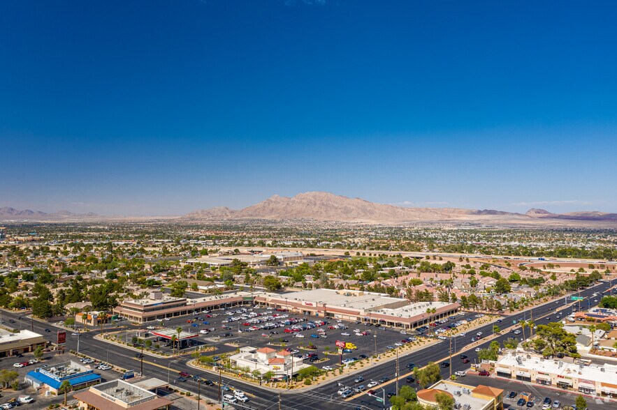 More Photos Of 3810-3850 E Flamingo Rd, Las Vegas Unknown For Lease