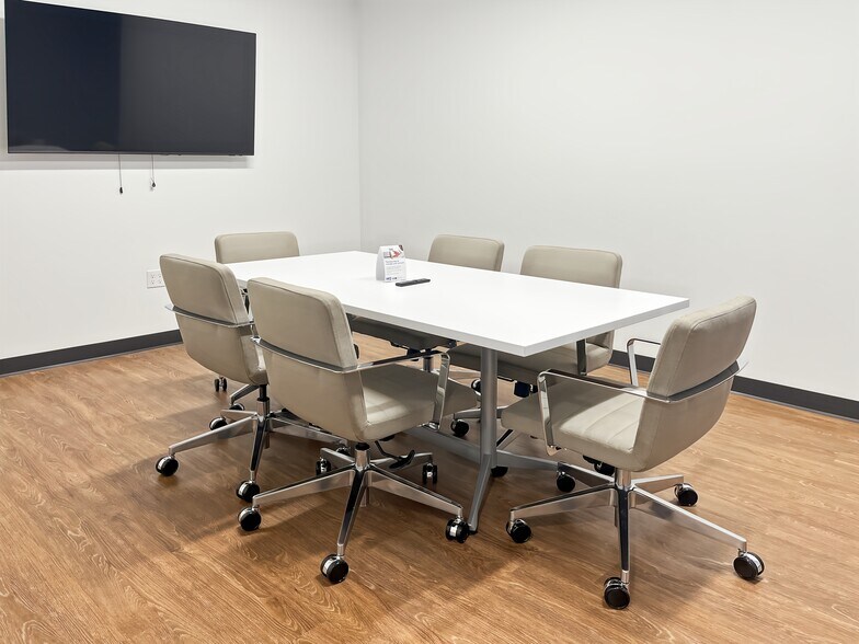 More Photos Of 15111 8th Ave SW, Burien Coworking Space