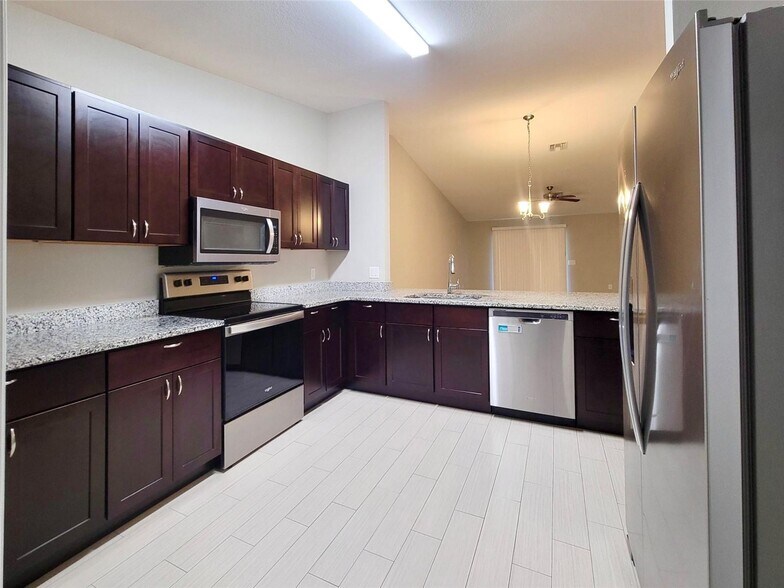 More Photos Of 10141 & 10143 Amicola St, Port Charlotte Apartments For Sale