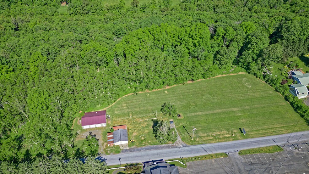 More Photos Of 160 Creamery Rd, Greenville Specialty For Sale