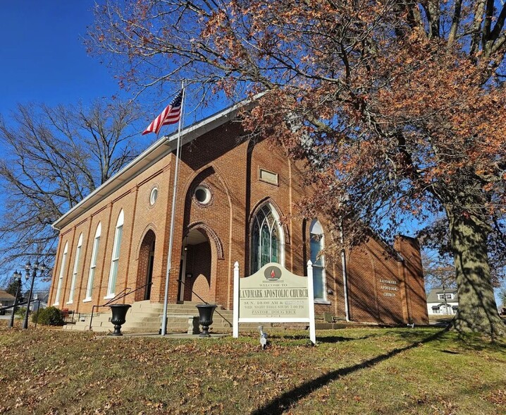 Primary Photo Of 401 N Vine St, Sparta Religious Facility For Sale