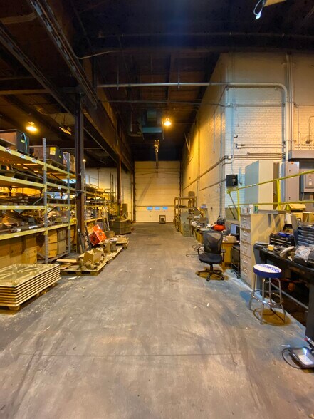 More Photos Of 29315 Clayton Ave, Wickliffe Warehouse For Lease