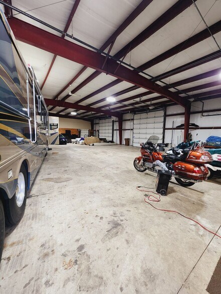 More Photos Of 23040 W Eames St, Channahon Industrial For Sale