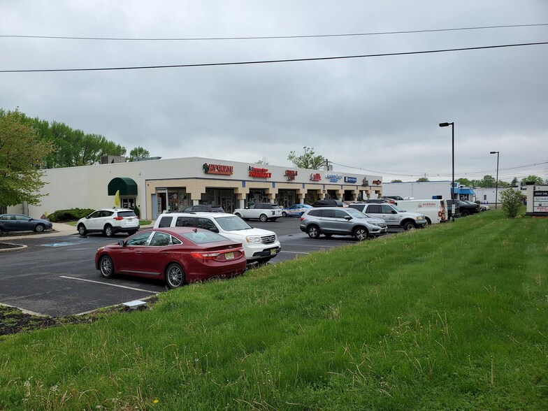 More Photos Of 731 Route 33, Hamilton General Retail For Lease