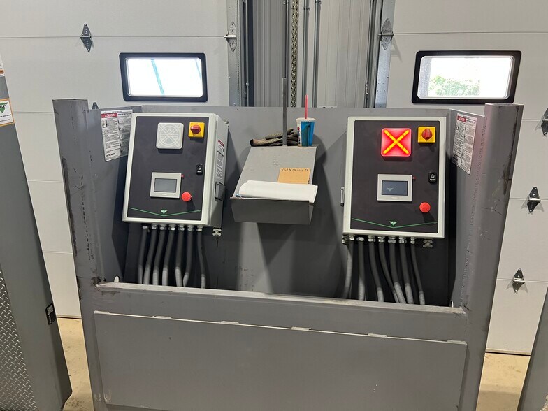 More Photos Of 2331 S 30th St, Lafayette Manufacturing For Sale