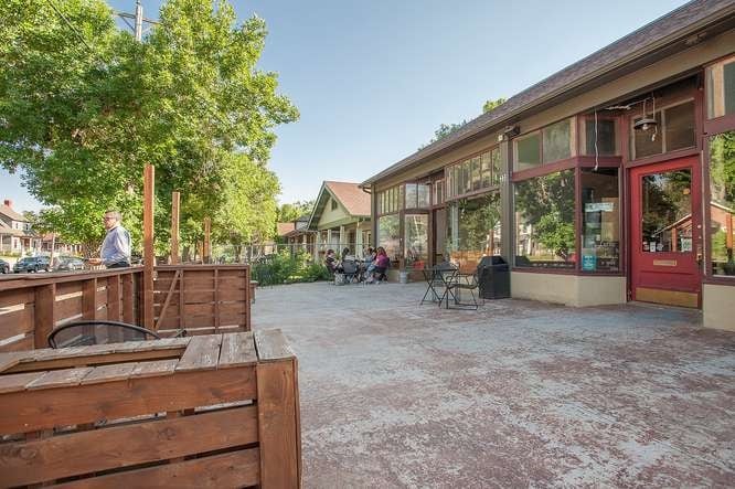 More Photos Of 330 N Institute St, Colorado Springs Freestanding For Sale