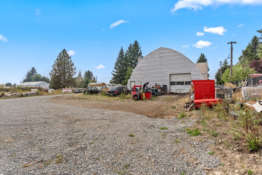 More Photos Of 11370 N Government Way, Hayden General Retail For Sale