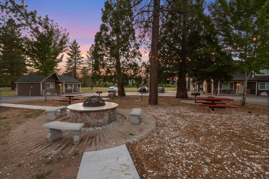 More Photos Of 39756 Big Bear Blvd, Big Bear Lake Hotel For Sale