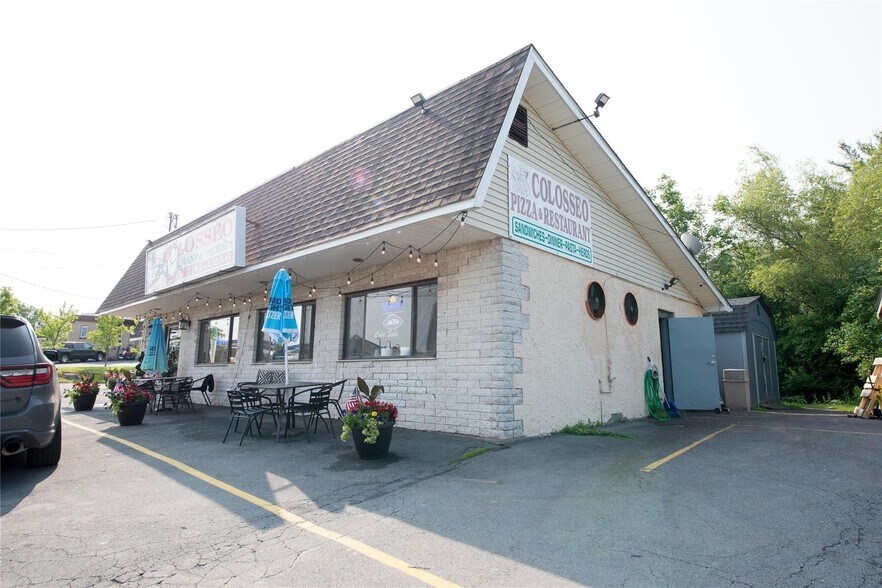 More Photos Of 28 Raceway Rd, Monticello Restaurant For Sale