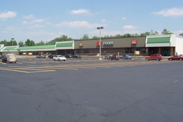 More Photos Of 3162-3180 Lake Rd, Horseheads Storefront For Sale