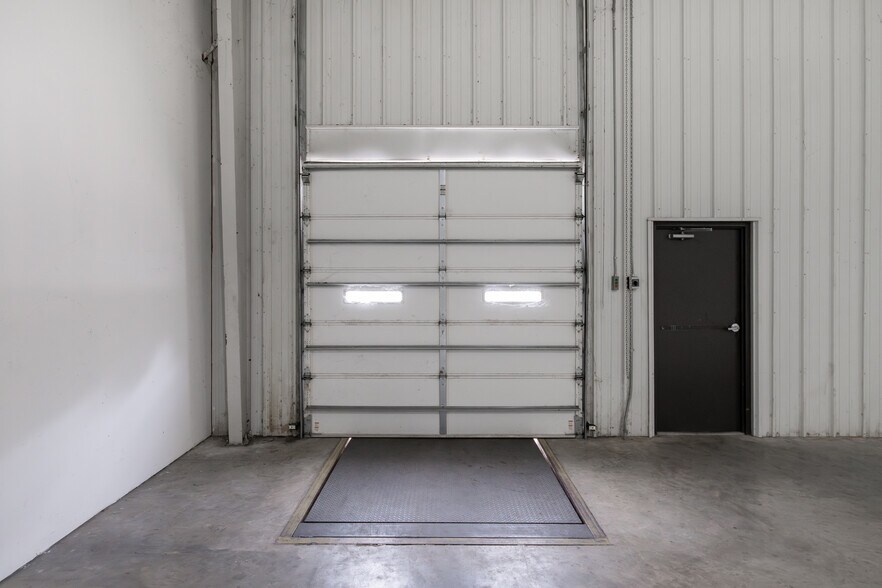 More Photos Of 3525 Enterprise Way, Green Cove Springs Warehouse For Lease