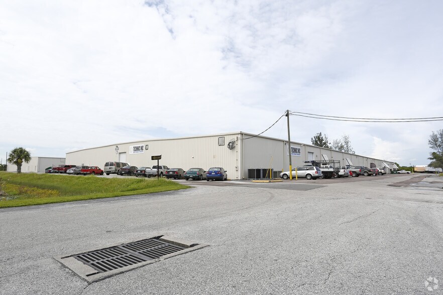 Primary Photo Of 12200 34th St N, Clearwater Warehouse For Lease