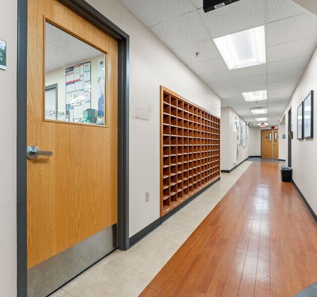 More Photos Of 3300 State St, Salem Medical For Sale