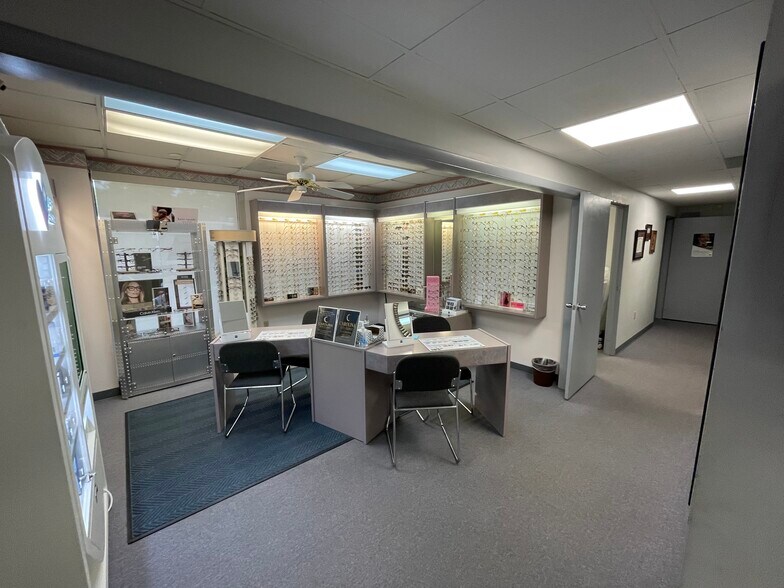 More Photos Of 2757 Laurel St, Columbia Medical For Sale