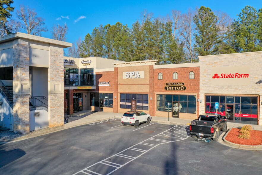 More Photos Of 5725 State Bridge Rd, Johns Creek Freestanding For Lease