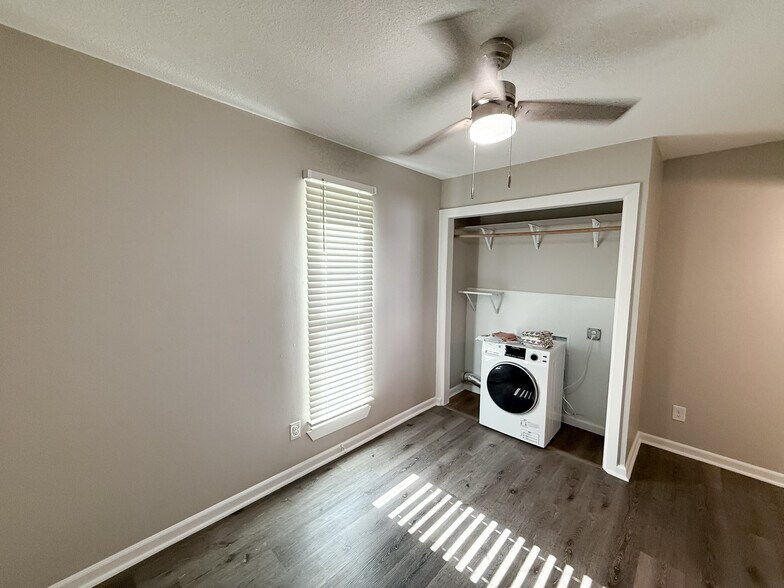 More Photos Of 425 W Taft St, Wichita Apartments For Sale